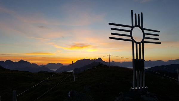 saalbach-sonnenaufgang-Hochalmspitze.jpeg