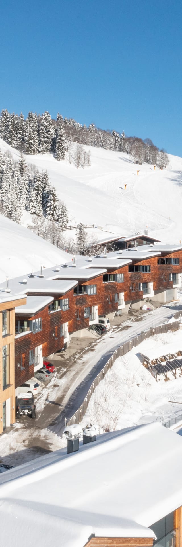 A bird’s-eye view of Bachgut with a stunning view over the winter landscape.
